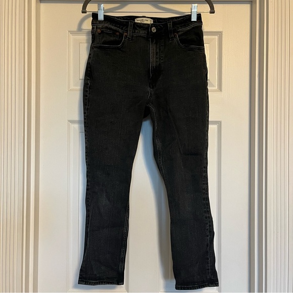 Abercrombie & Fitch Denim - Abercrombie & Fitch Woman’s Dark Jeans Curve Love High Rise Skinny - 26 short